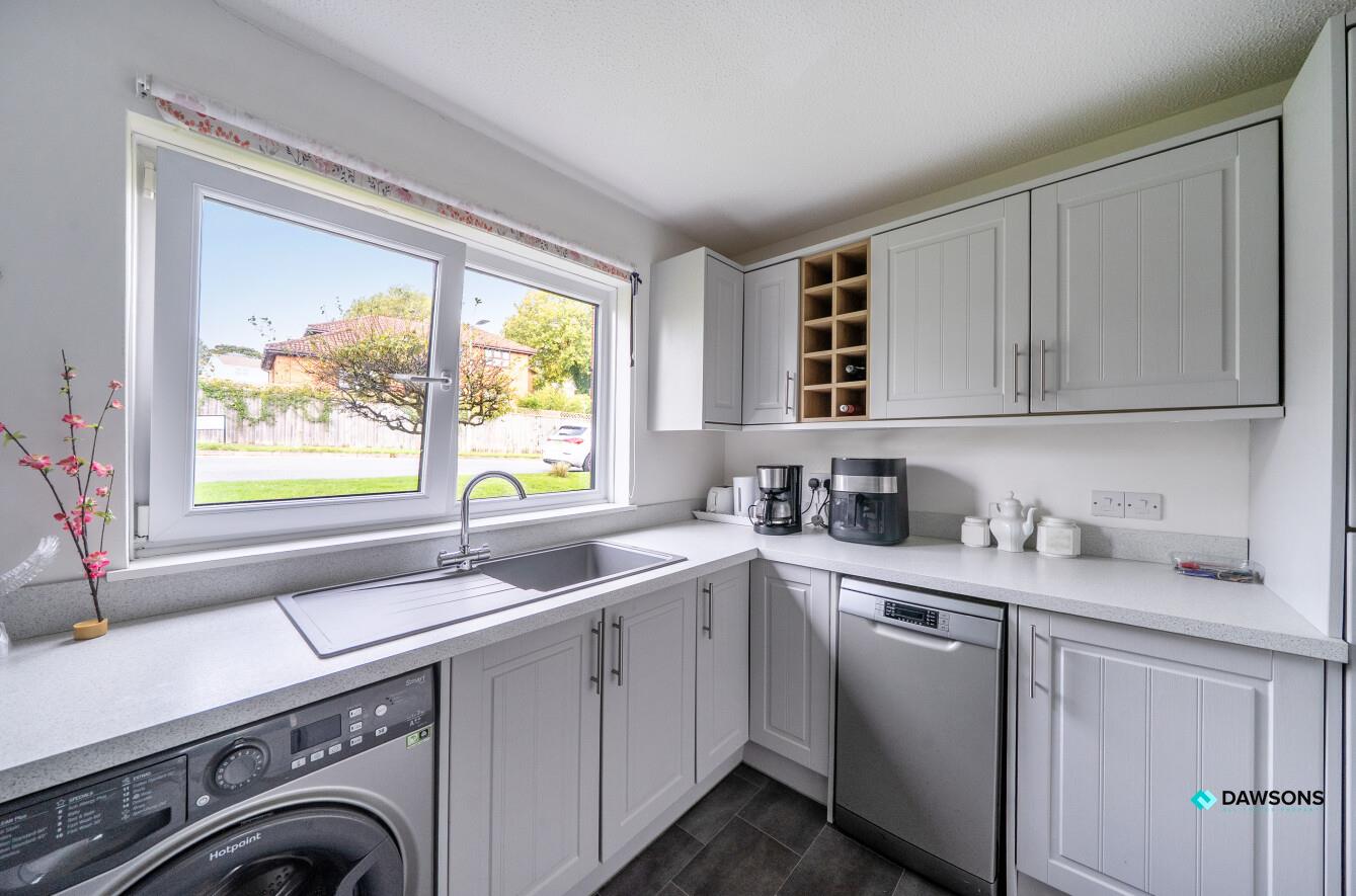 Folland Court, West Cross, Swansea, SA3 5BJ